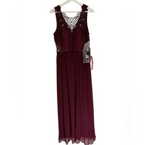 NEW City Triangles Junior’s Gown Party Dress Rhinestone Beaded Burgundy Size 11
